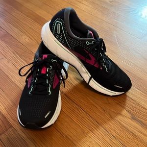 Brooks Black/Pink/Yucca Ghost 14 Athletic Running Shoes Sz 8
